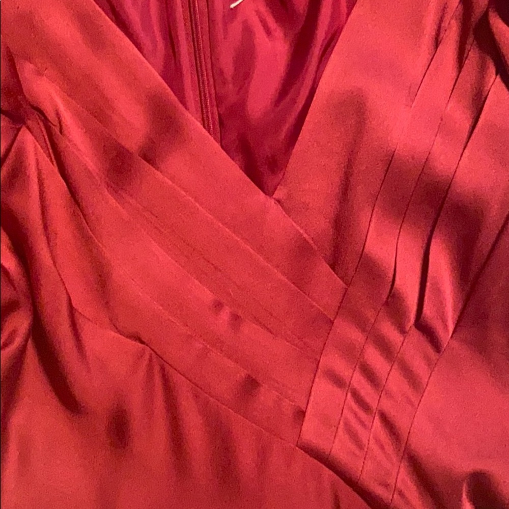 BCBGMaxAzria Runway Raspberry Silk Mini - Picture 10 of 10